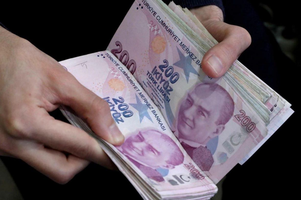 Belediyeden örnek davranış: Emeklilere 2 bin lira destek!