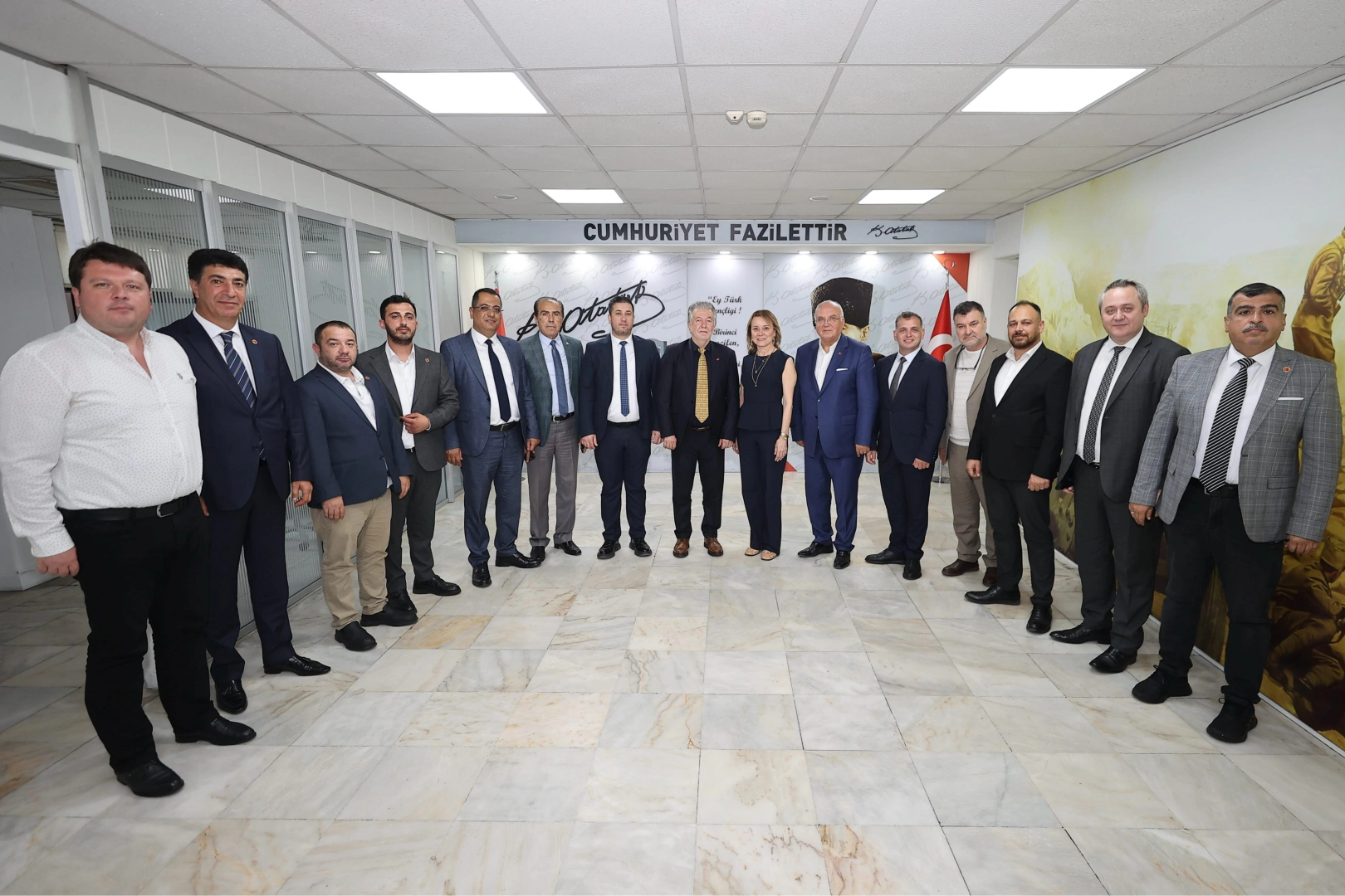 Mutlu: Önceliğimiz esnafın sıkıntılarını gidermek olacak haberinin görseli