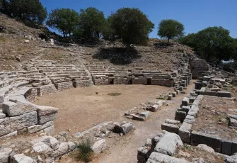 Tarihi sanatçılar kenti: Teos galerisinin önkapak görseli