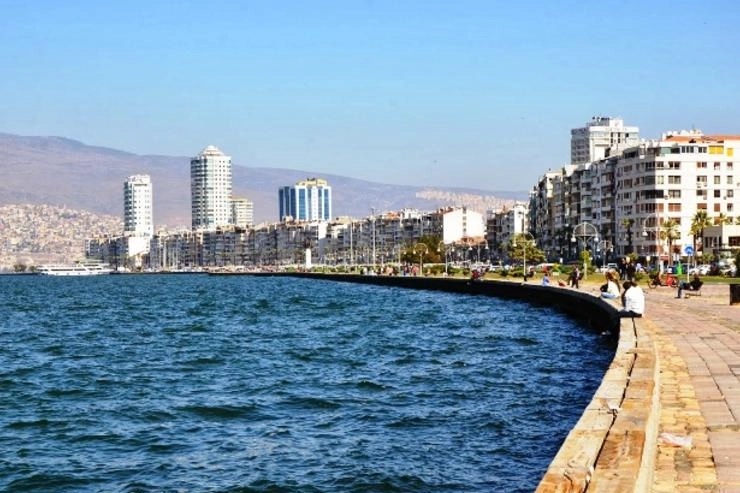 İzmir’de bugün hava nasıl olacak? 8 Kasım İzmir günlük hava durumu