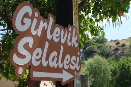 Girlevik Şelalesi'nde hafta sonu yoğunluğu