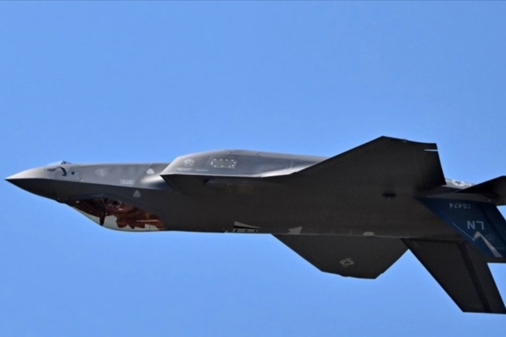 İsrail ve ABD arasında dev anlaşma: İsrail 25 adet f-35 savaş uçağı satın alıyor haberinin görseli
