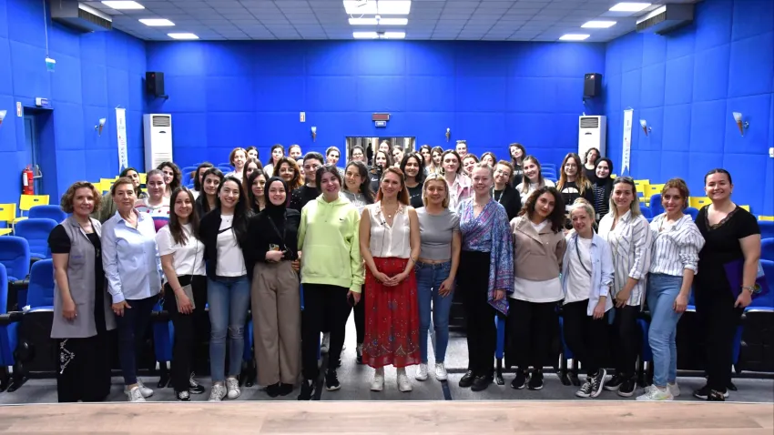 Bursa'da sağlıklı hayat rüzgârı esti haberinin görseli