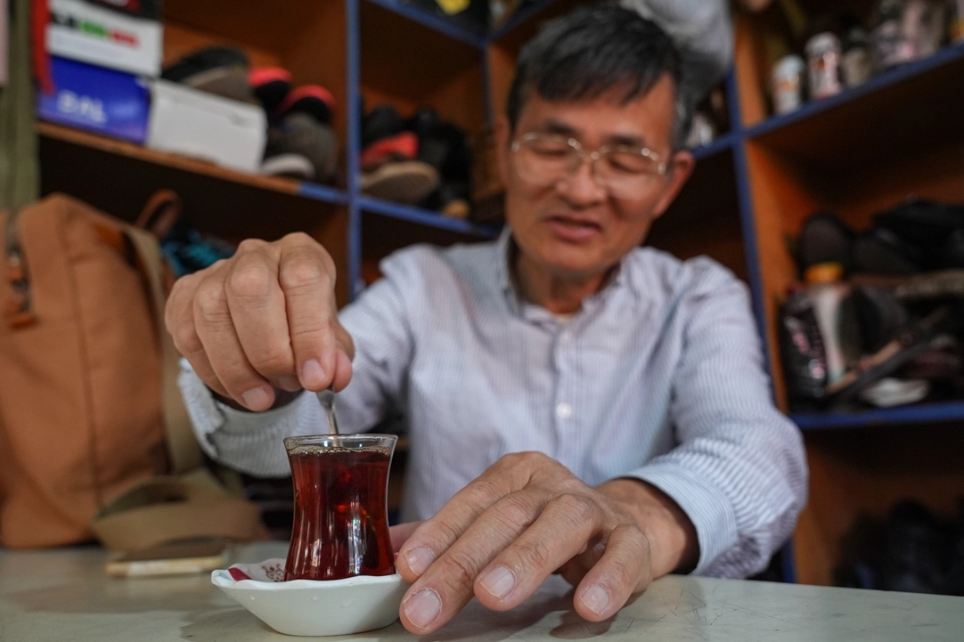 Bir bardak çay hayatını değiştirdi