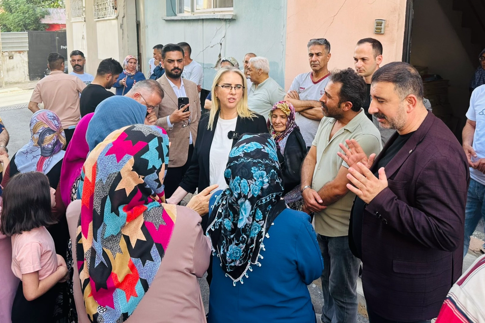 Çankırı ve Baştaş'tan Onat Tüneli mağdurlarına ziyaret haberinin görseli