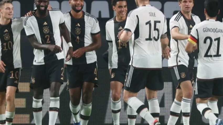 Heyecanla beklenen Almanya - Yunanistan maçı ne zaman ve saat kaçta?