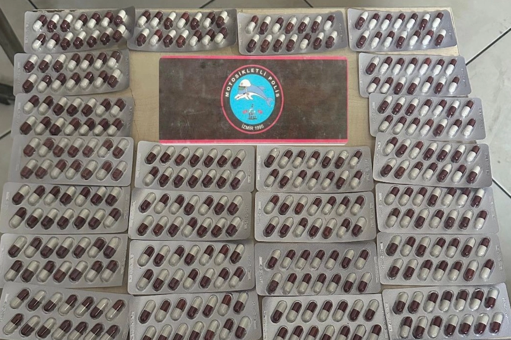 İzmir haber: 6 günde 78 suçlu tutuklandı haberinin görseli