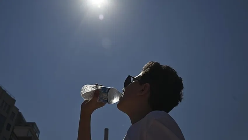 Sıcak havalarda su uyarısı haberinin görseli