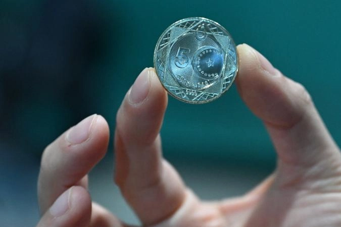 Yeni 5 Türk Lirası madeni paralar tedavülde! Karar Resmi Gazete’de haberinin görseli