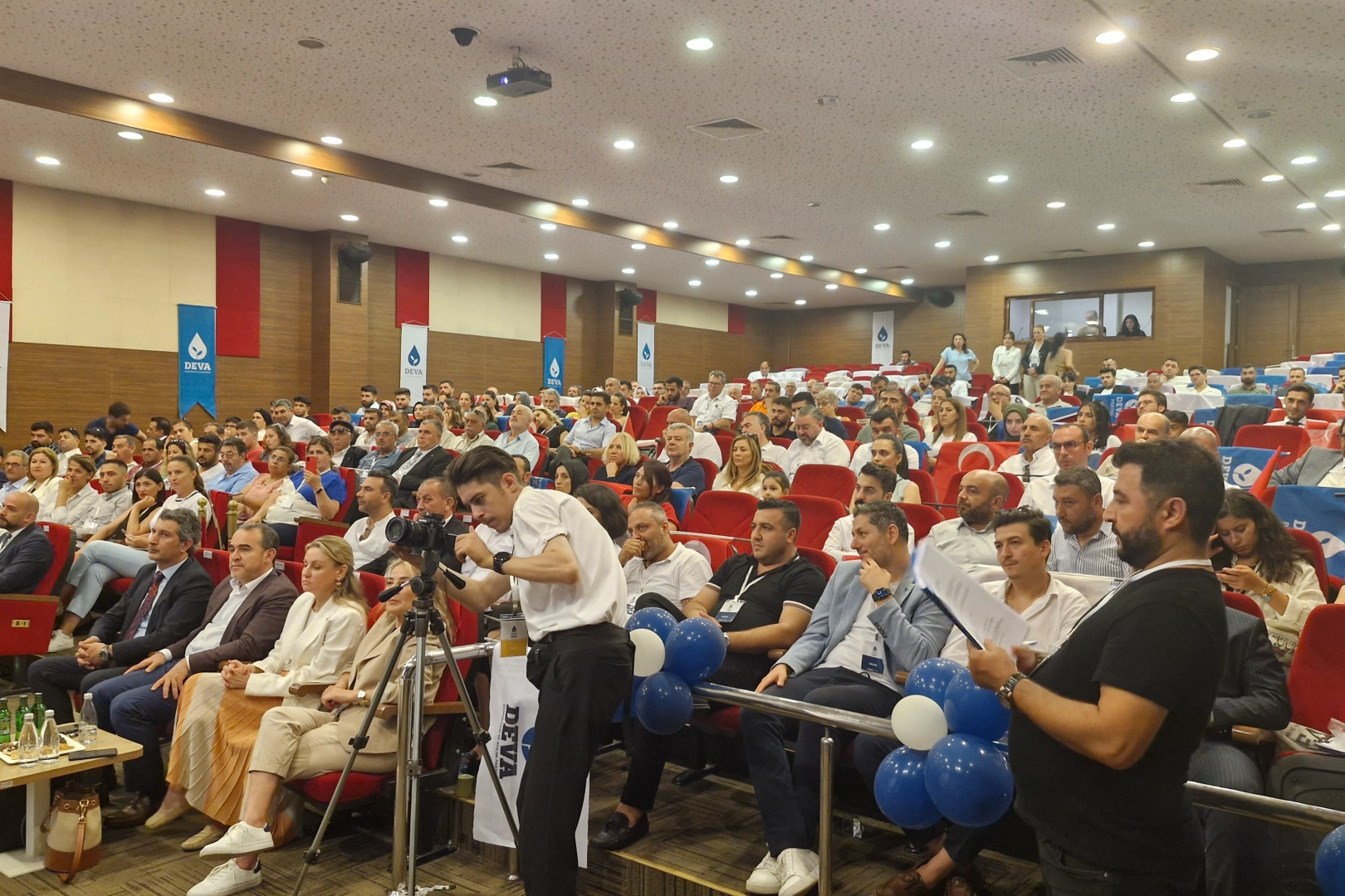 DEVA Partili Demir: Tarihin doğru tarafında olmasını bildik! haberinin görseli