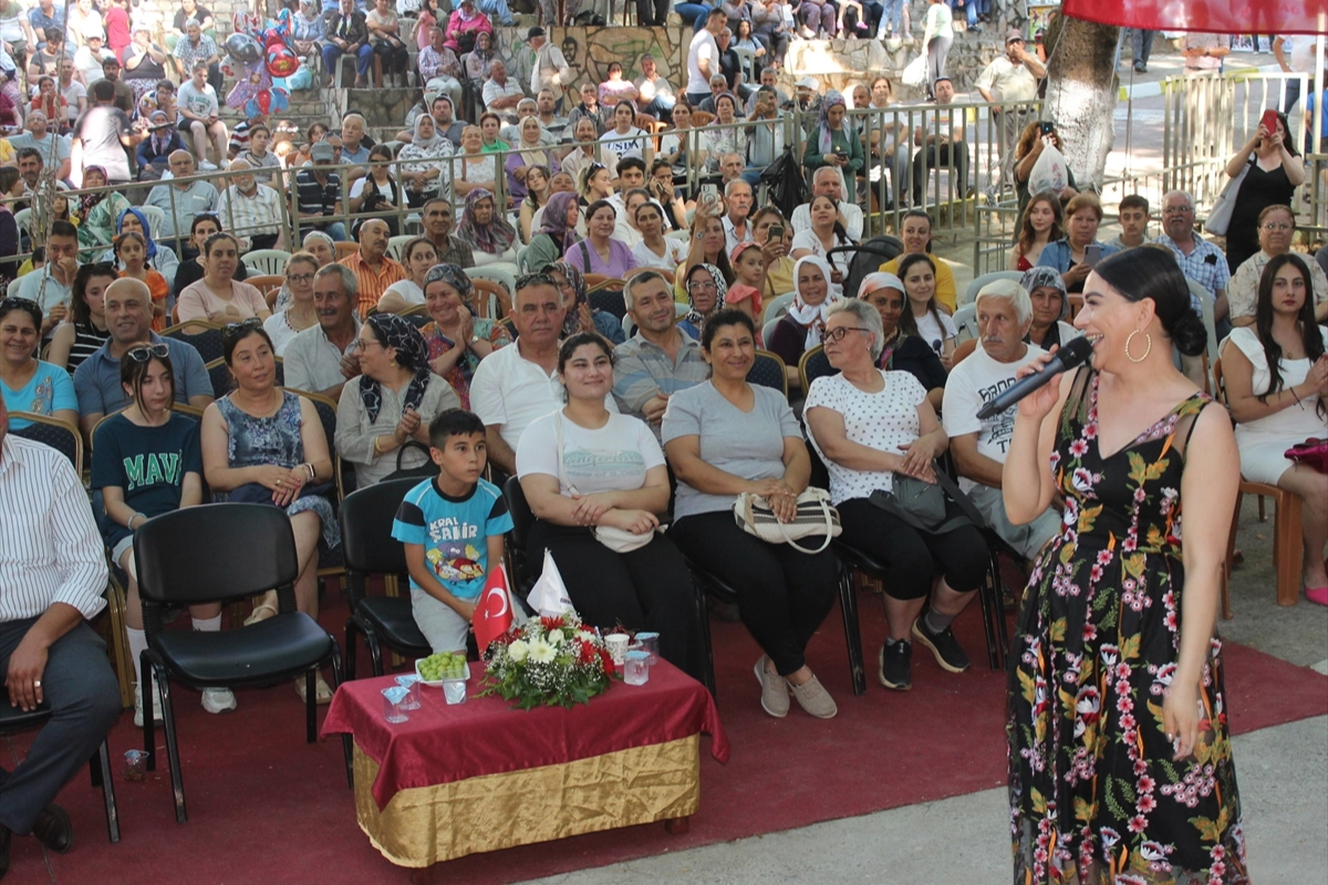 Ödemiş'te Kiraz ve Fidancılık Festivali düzenlendi