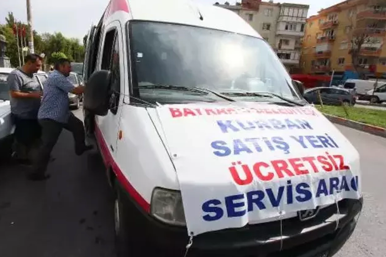 Bayraklı’da Kurban Bayramı öncesi ücretsiz servis hizmeti başladı