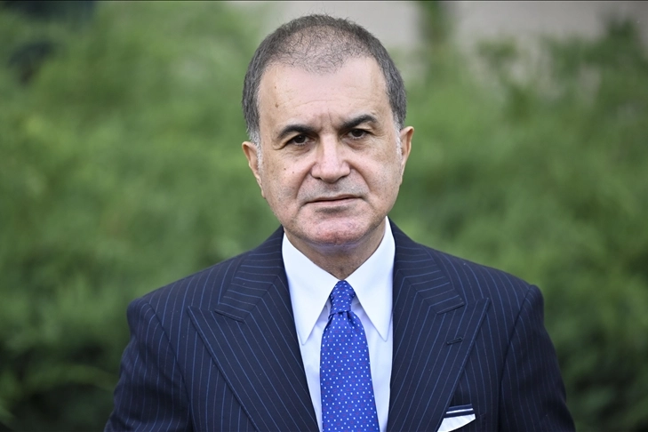 Ömer Çelik: CHP tarafından arzu edildiği takdirde Mehmet Şimşek bigi verebilecek haberinin görseli