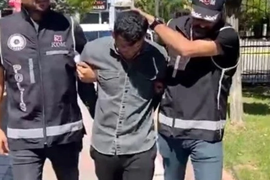 YKS'de yapay zekayla kopya çeken aday, 2 yıl hiçbir sınava giremeyecek haberinin görseli