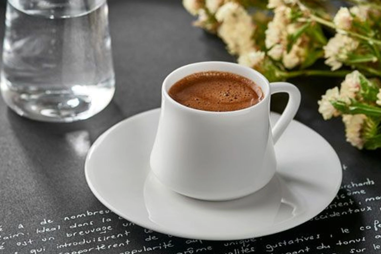 Kahvecilerde bayram yoğunluğu haberinin görseli