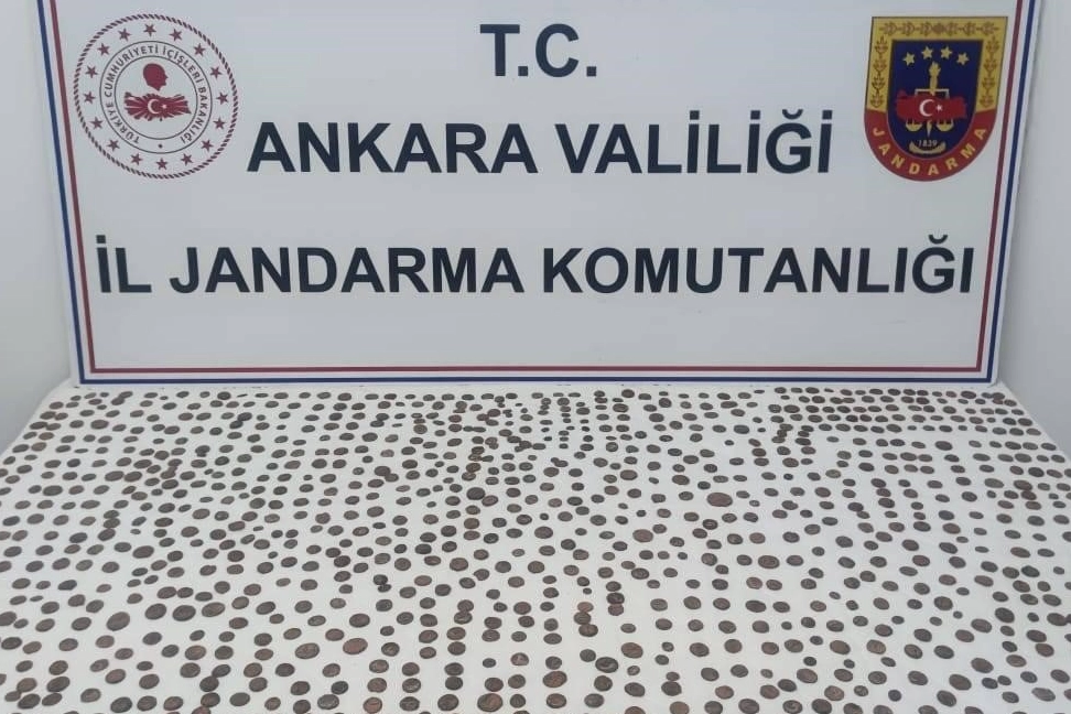 Ankara'da bin 100 adet sikke ele geçirildi haberinin görseli