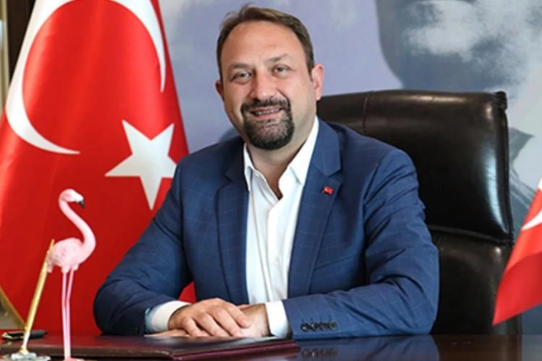 Utku Gümrükçü'den Çiğli Belediyesi'nden işten çıkarılan işçiler ile ilgili önemli açıklama! haberinin görseli