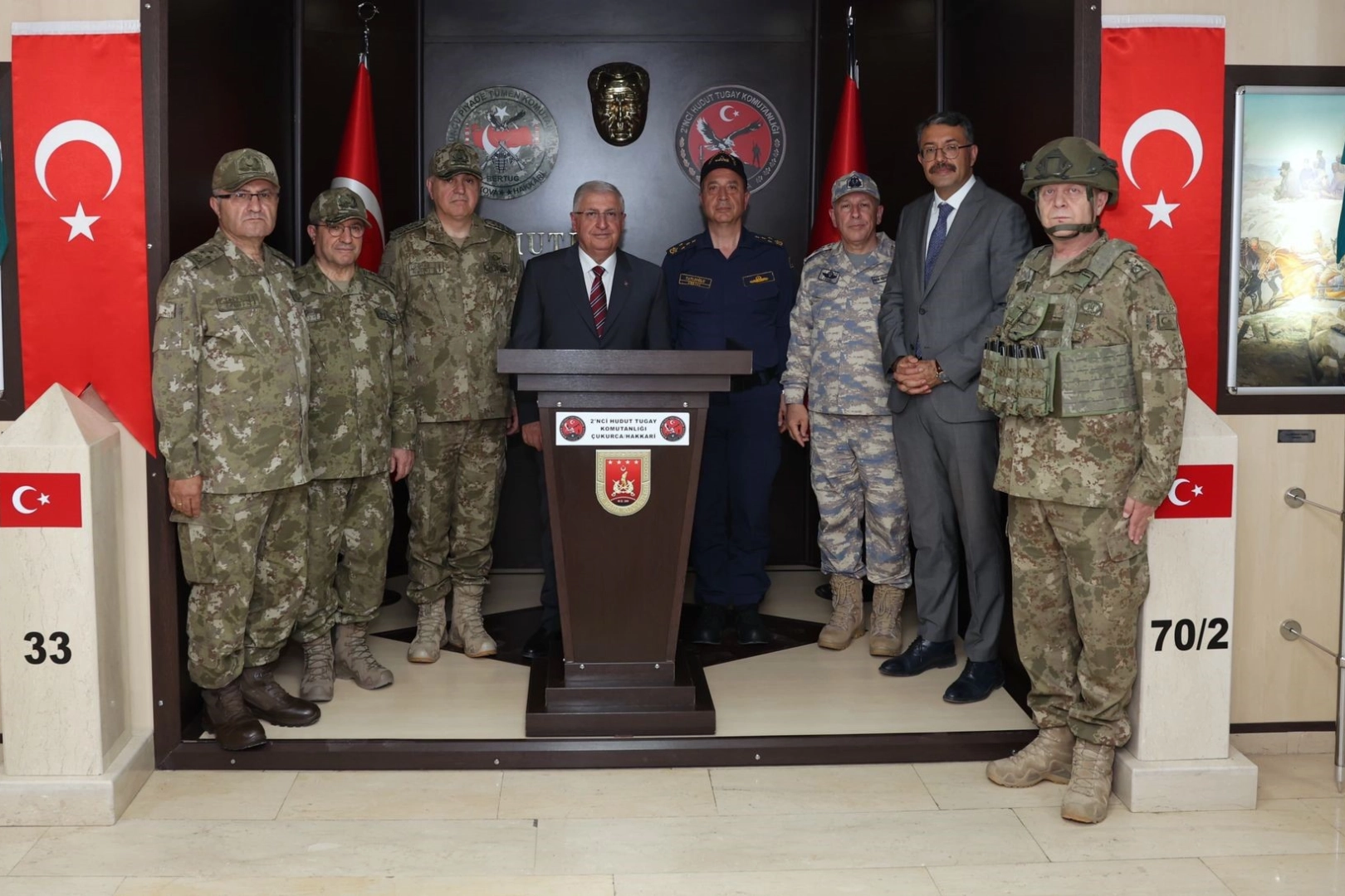 Bakan Güler'den 2’nci Hudut Tugay Komutanlığına ziyaret! haberinin görseli