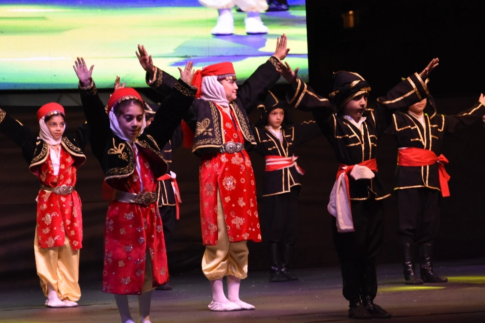 Balçova'da halk dansları gecesi haberinin görseli