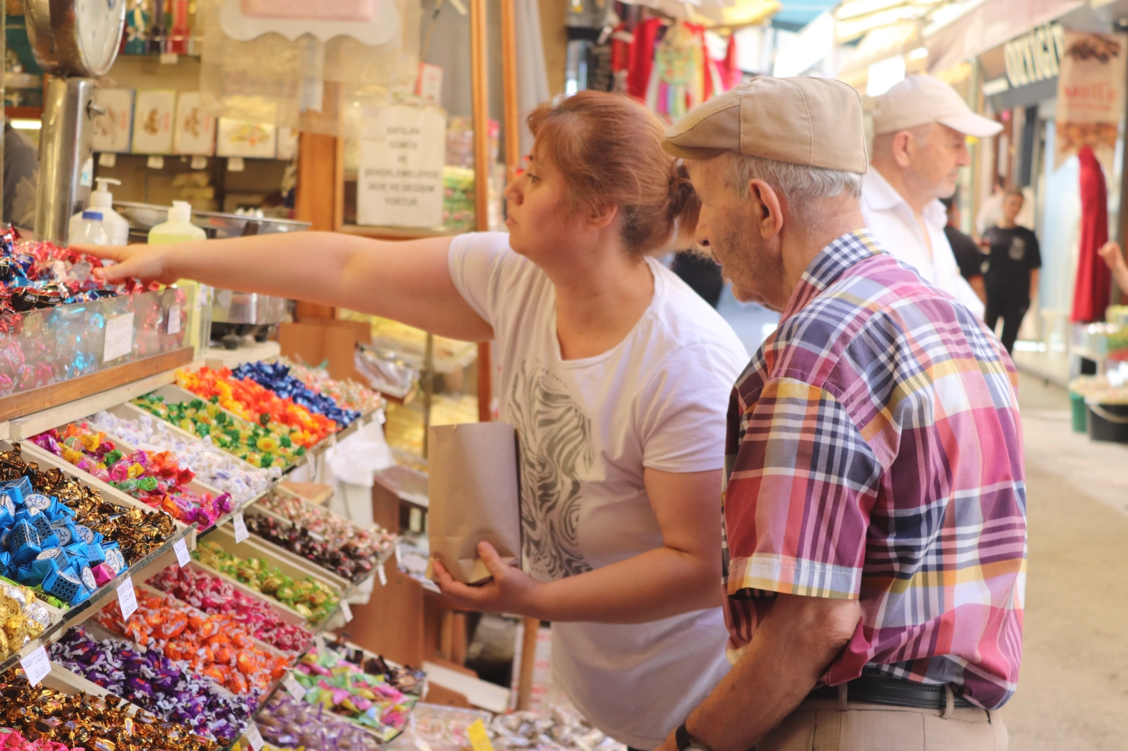 Kemeraltı Çarşısı’nda Bayram yoğunluğu