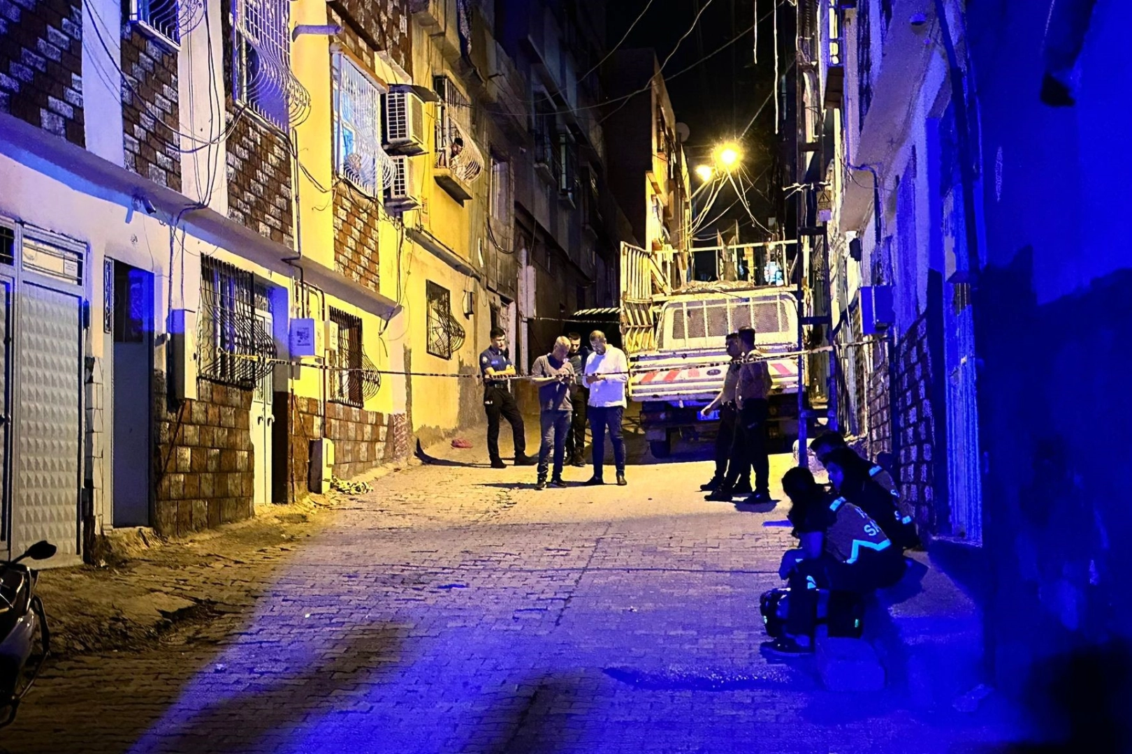 Gaziantep'te kanlı gece: Cinnet geçiren şahıs 5 kişiyi öldürdü, ardından intihar etti haberinin görseli