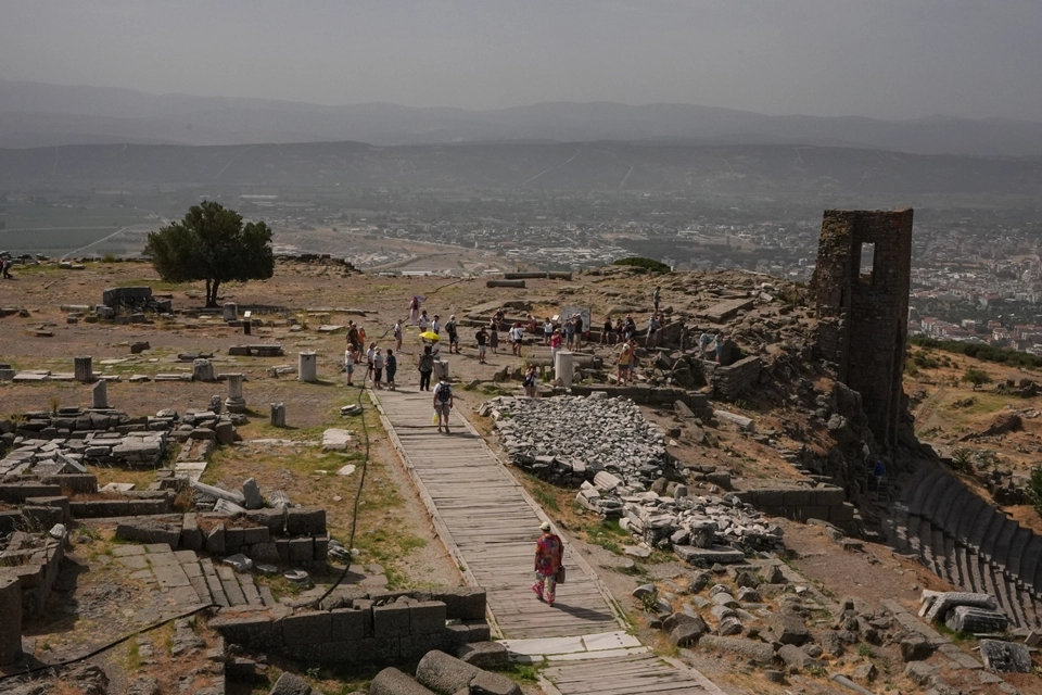 UNESCO listesindeki Bergama'da ziyaretçi sayısı arttı