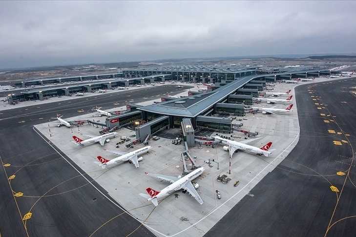 İstanbul Havalimanı'nda uçuş rekoru haberinin görseli
