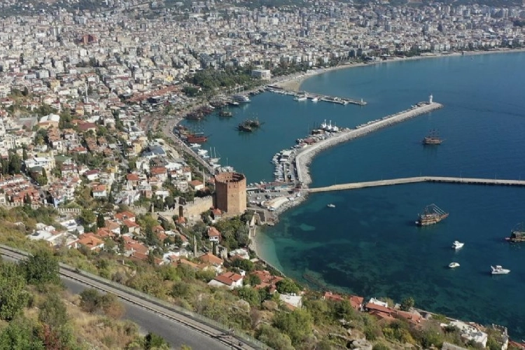 Tatil beldeleri ve günübirlik kiralara sıkı denetim geliyor haberinin görseli