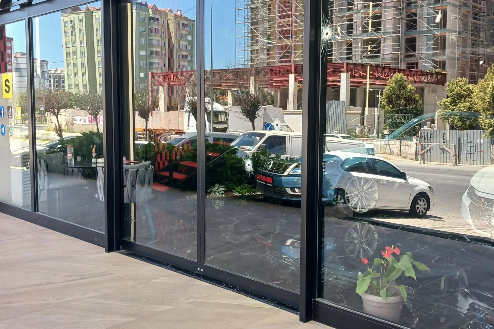 Önce tehdit ettiler ardından 2 kez kurşunladılar haberinin görseli