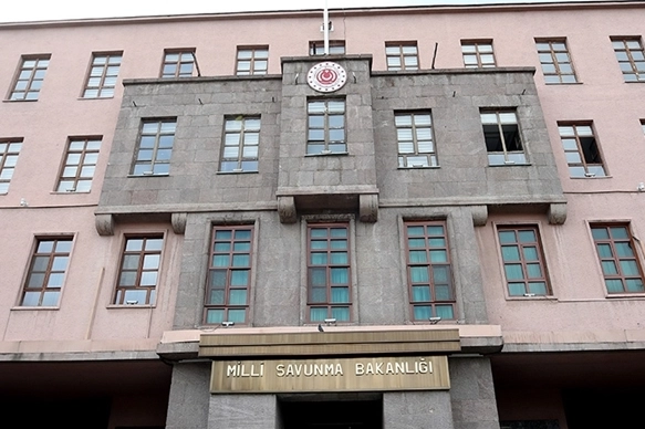 MSB duyurdu: Yunanistan’a geçmeye çalışan 4 FETÖ, 1’de DHKP-C terör örgütü mensubu yakalandı haberinin görseli