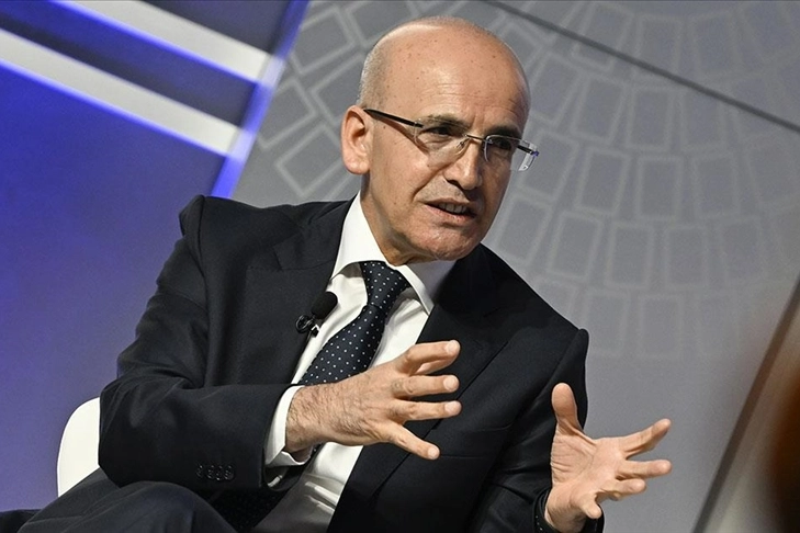 Bakan Şimşek: Güçlü bir dezenflasyon sürecinin eşiğindeyiz haberinin görseli