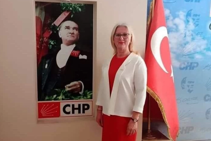 CHP İzmir ilçelerinde Kadın Kolları Başkanları belli oldu