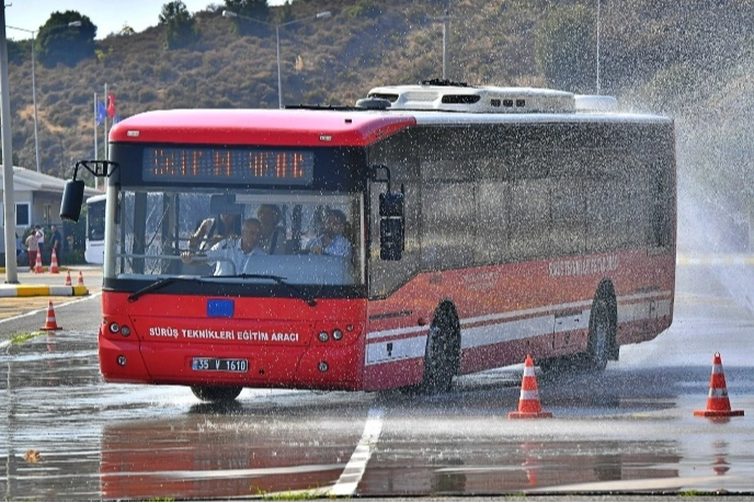 ESHOT | 566 hareket saatleri: Evka 4 – Bornova Metro sefer saatleri