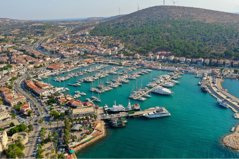 Ege'nin Parlayan Yıldızı İzmir Çeşme’de Gezilmesi Gereken 8 Yer