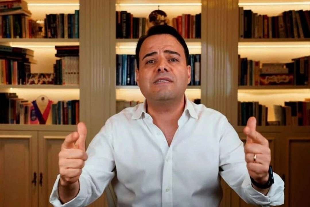 Özgür Demirtaş’tan Bakan Şimşek’e: Enkazı kimden devraldın? haberinin görseli