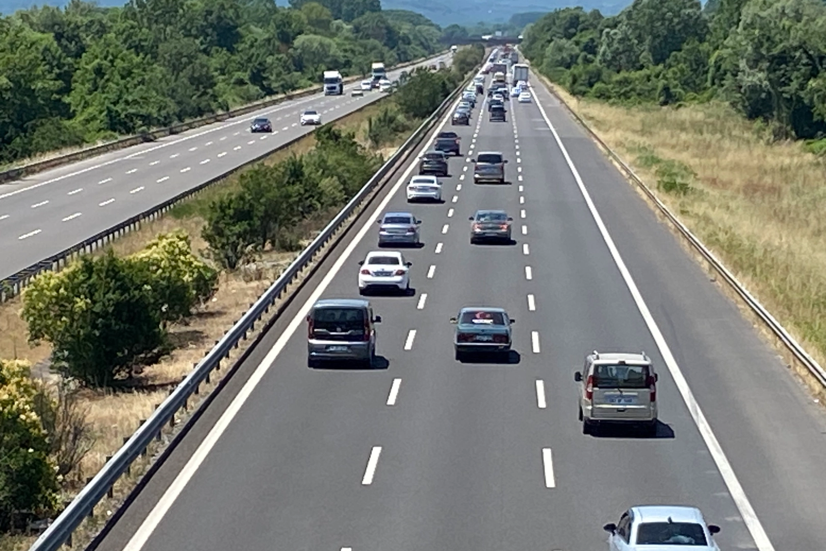 Anadolu Otoyolu’nun Düzce geçişinde trafik rahat