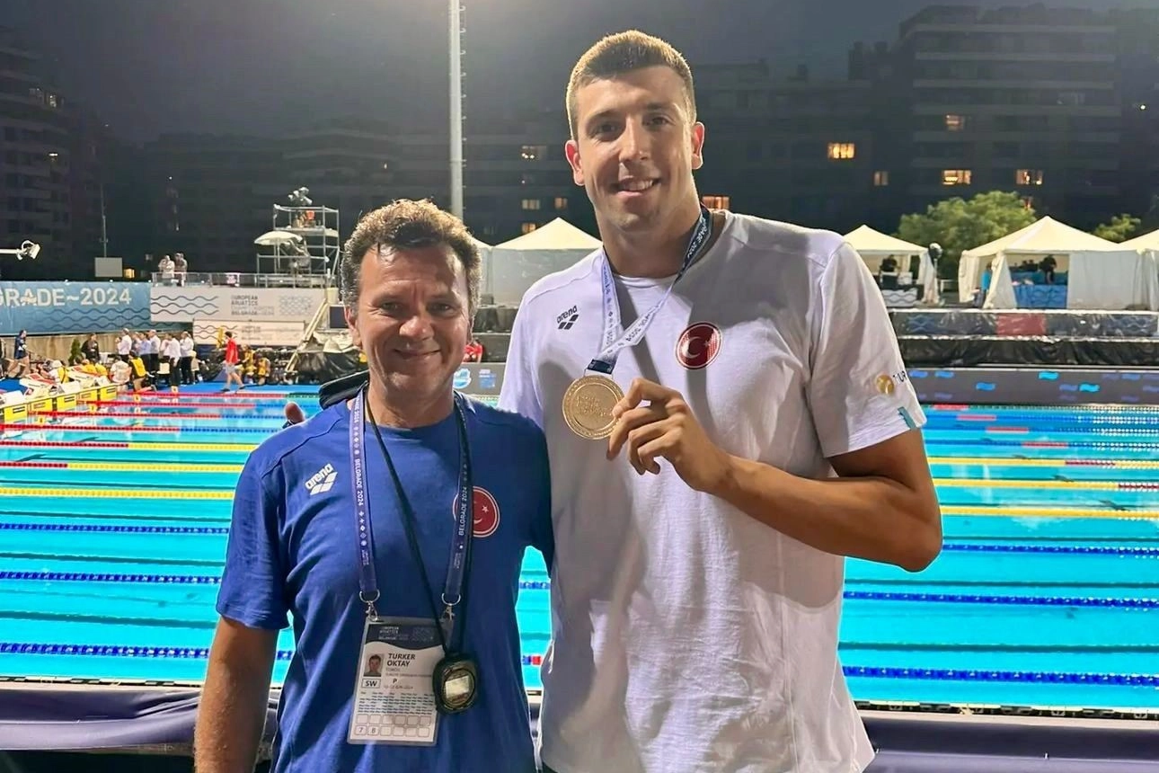 Emre Sakçı, İzmir'de öğrencilere örnek olacak haberinin görseli