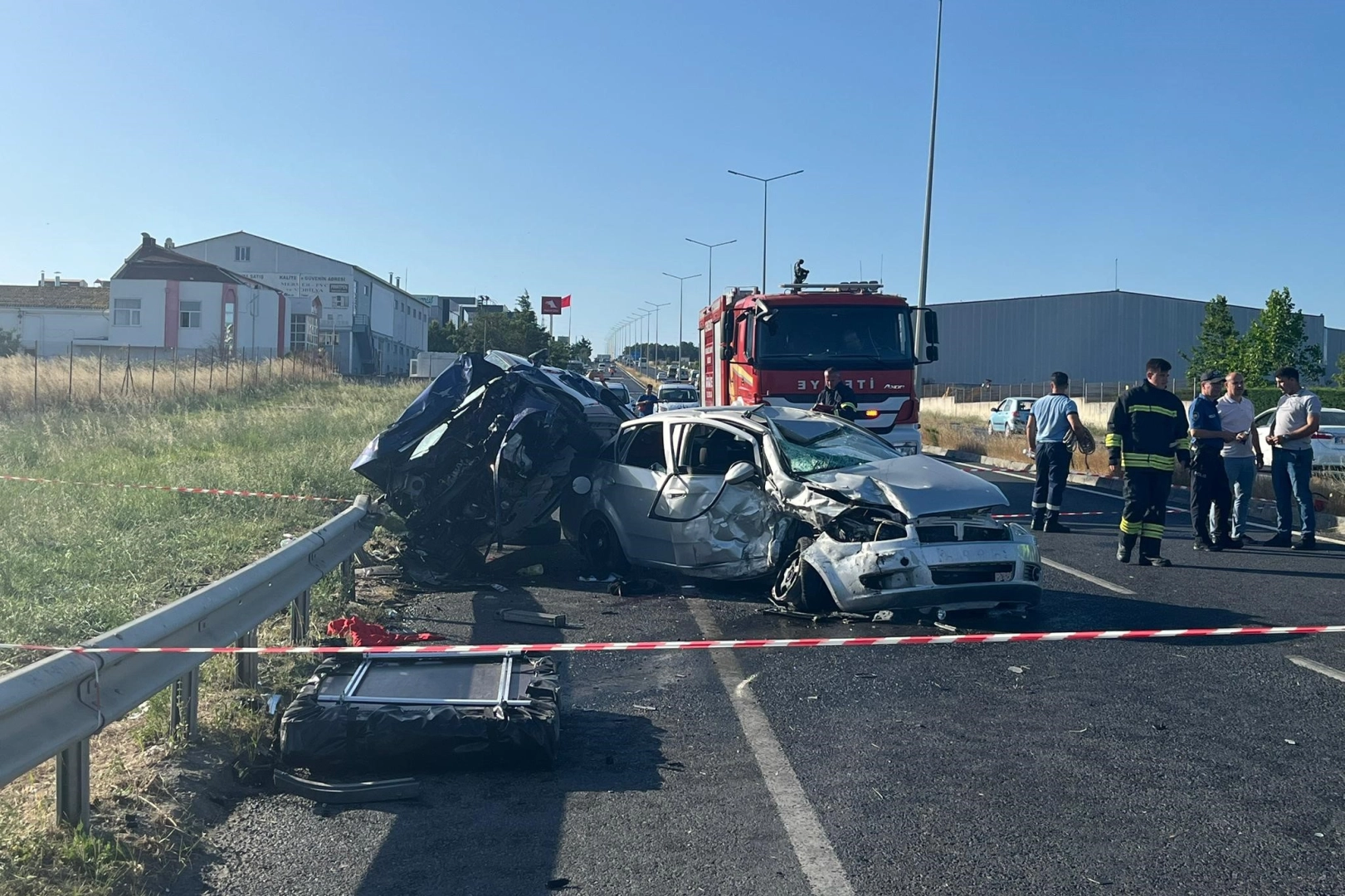 Tekirdağ'da feci kazada 6 kişi ölümden döndü