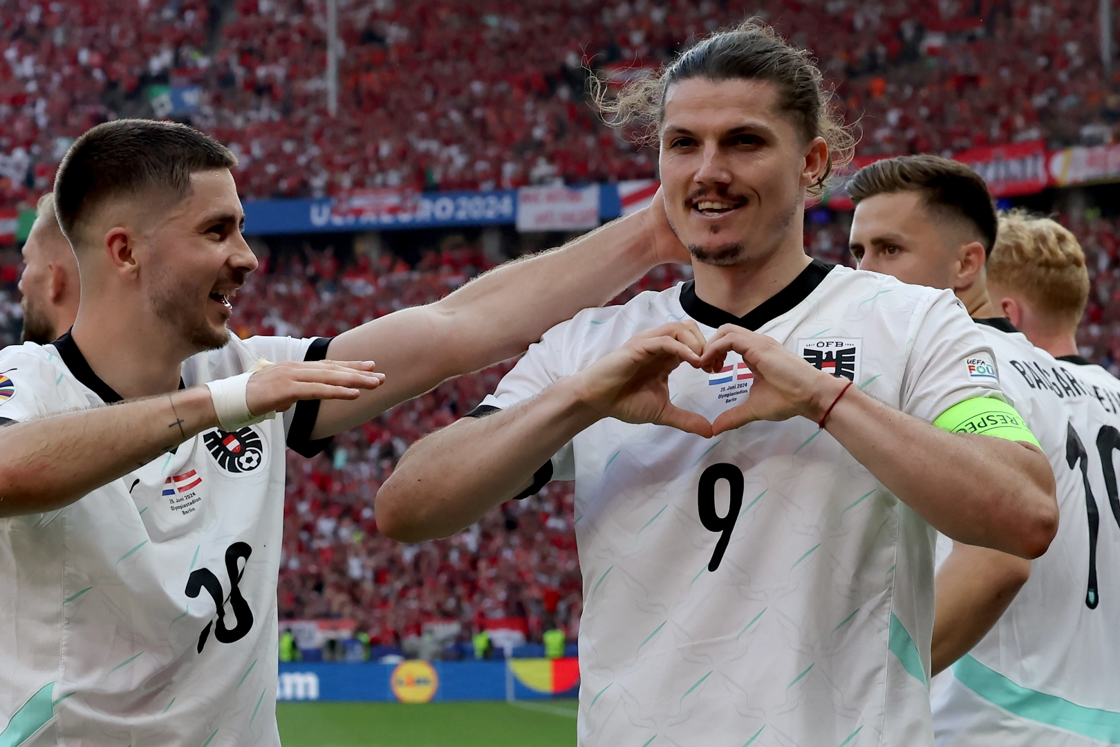 Avusturya, Hollanda'yı 3-2'lik skorla geçti ve son 16'ya adını yazdırdı haberinin görseli