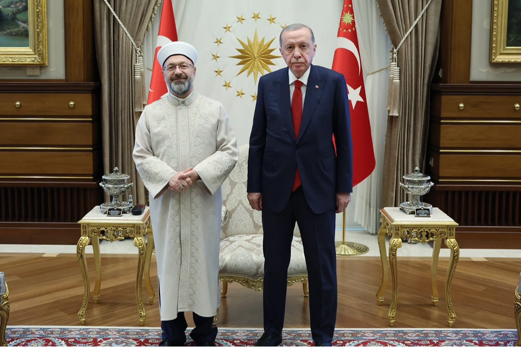 Cumhurbaşkanı Erdoğan Diyanet İşleri Başkanı Ali Erbaş’ı kabul etti