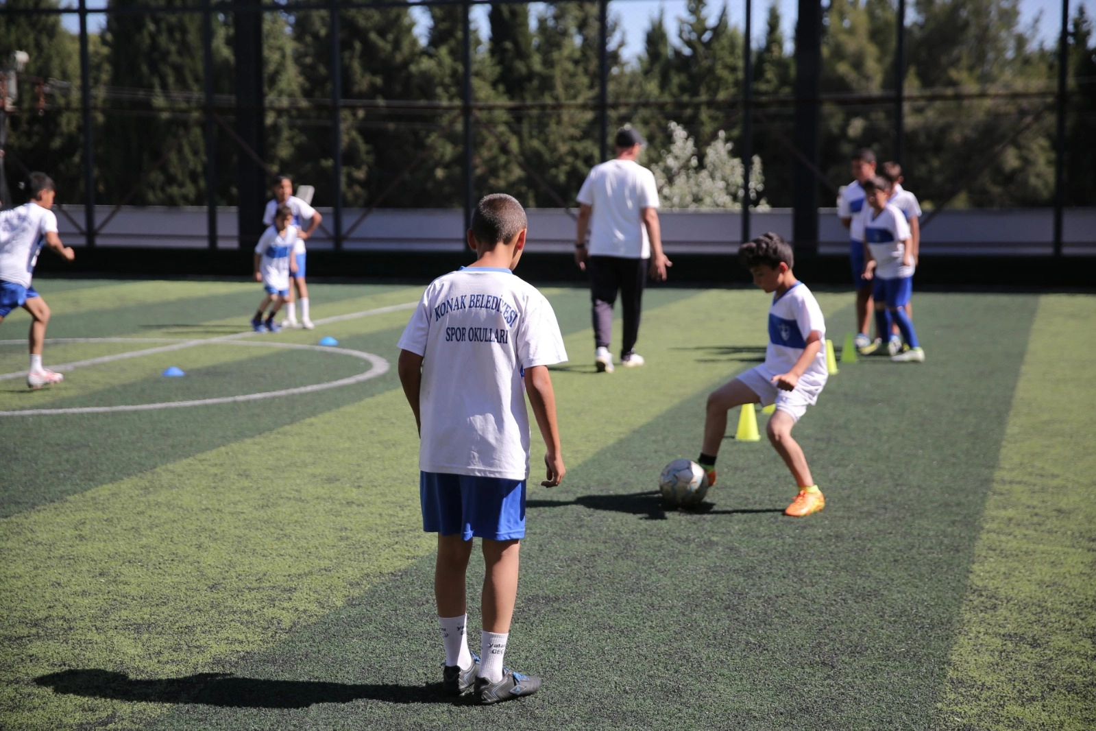 Konak Belediyesi Spor Okullarında yaz dönemi kursları başlıyor