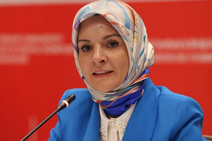 Bakan Göktaş:  Bakan Göktaş: Yurt genelindeki bin 3 sosyal yardımlaşma vakfı ile ihtiyaç sahibi vatandaşlara nakdi veya ayni olarak ulaştırdık haberinin görseli