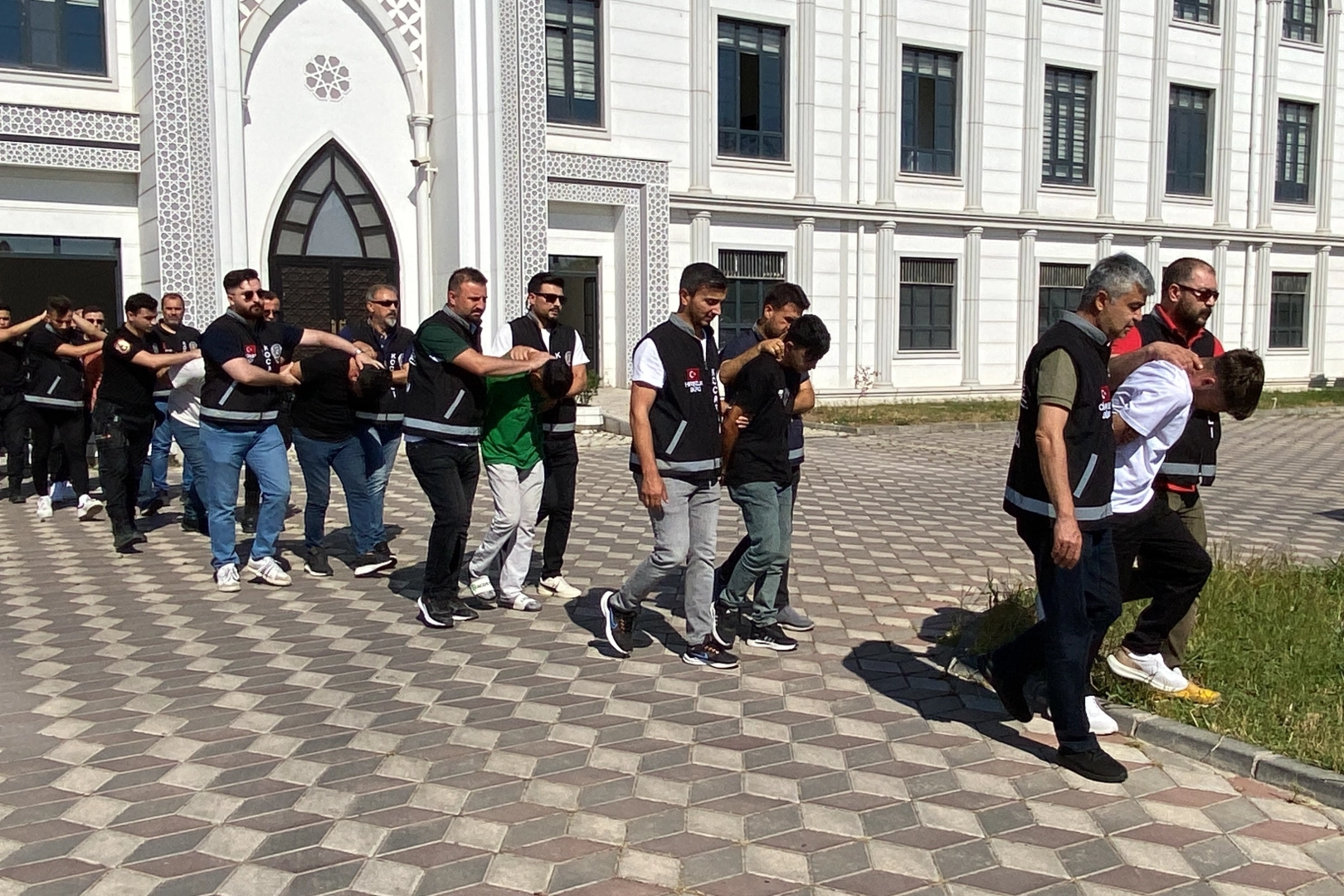 Müdür yardımcısı silahlı saldırıda öldürülmüştü: Mahir Hoca cinayetinde yeni gelişme!