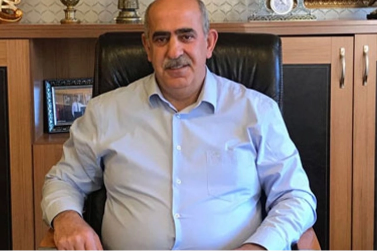 Eski belediye başkanı silahla vuruldu haberinin görseli