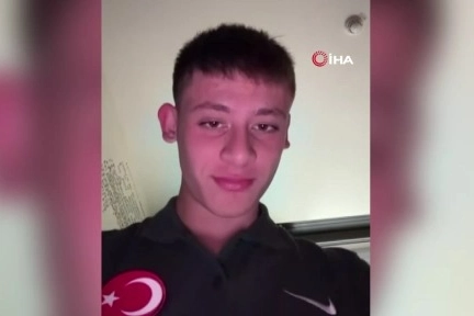 Arda Güler, depremzede çocuğa gönderdiği görüntüyle yürekleri ısıttı