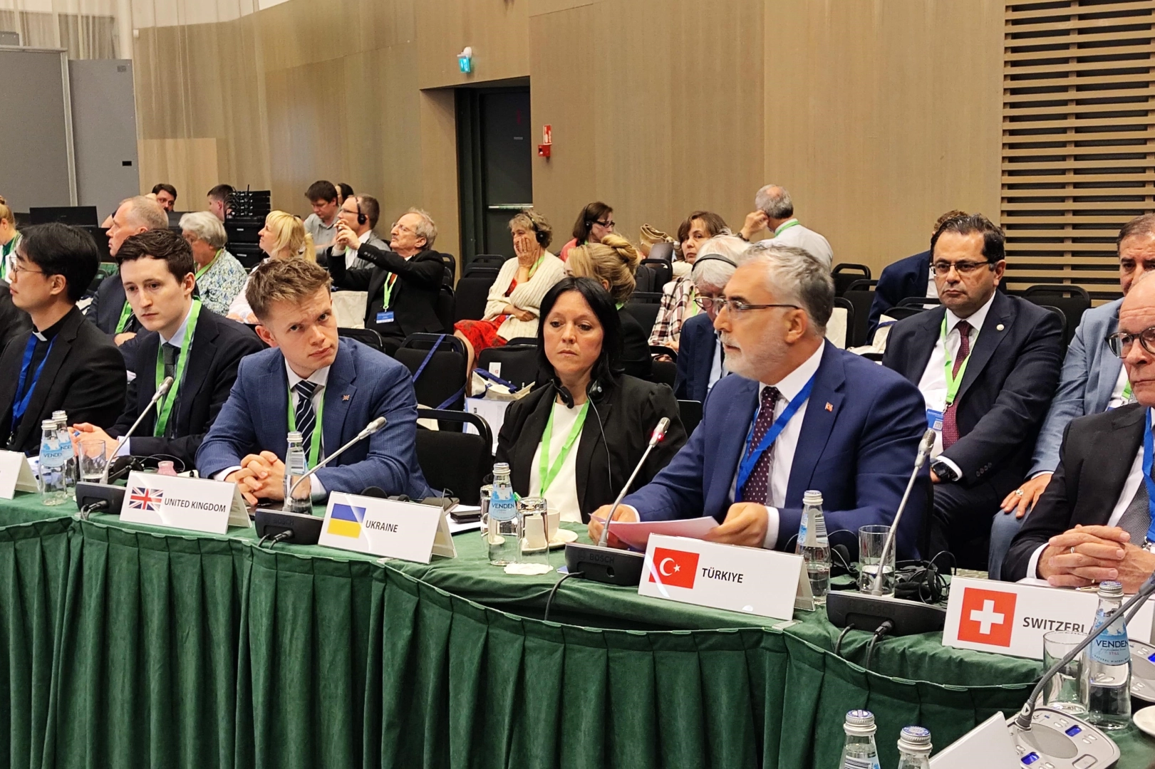 Bakan Işıkhan: Türkiye, kalıcı barışın tesis edilmesinde rol oynuyor haberinin görseli