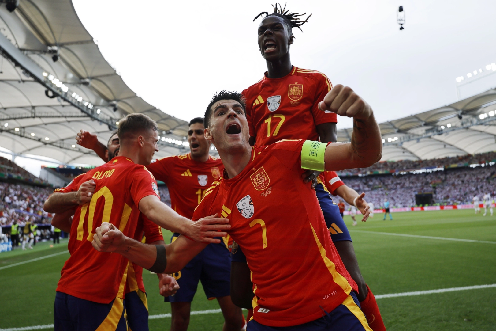 Adını yarı finale yazdıran ilk isim İspanya! haberinin görseli