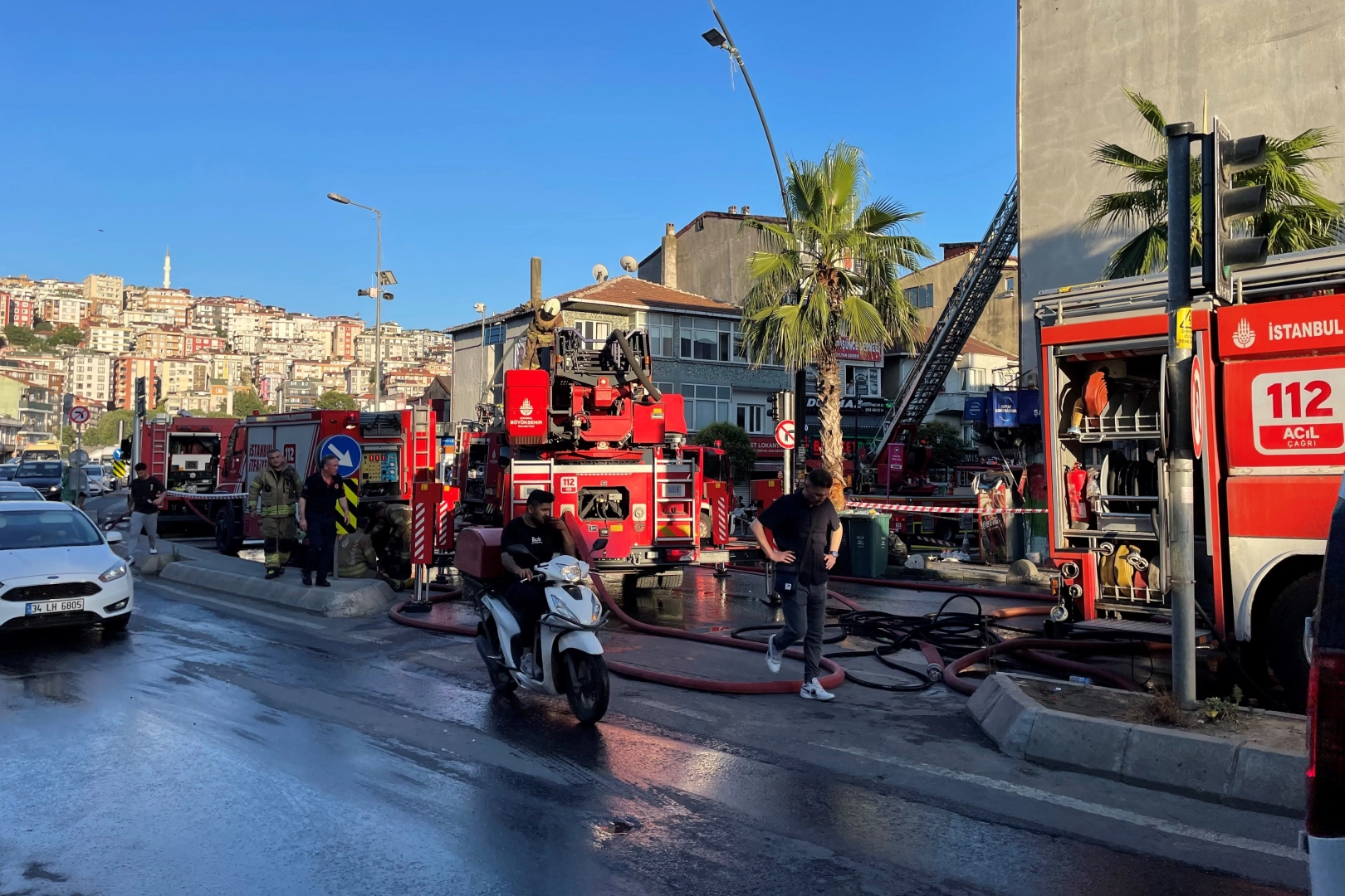 İstanbul’da büyük yangın! haberinin görseli