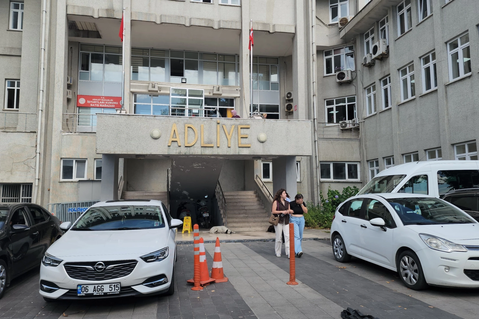 Zonguldak'taki servis faciasında 3 sanığın yargılanmasına devam edildi   haberinin görseli
