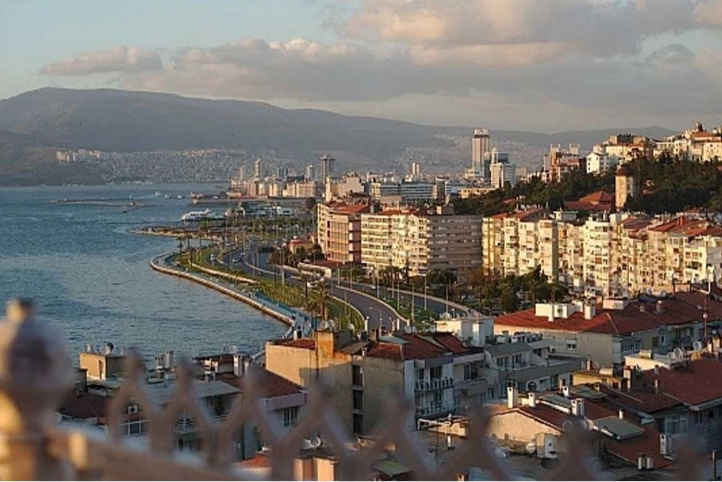 İzmir’de bugün hava nasıl olacak? 06 Temmuz İzmir günlük hava durumu haberinin görseli